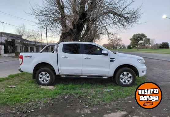 Camionetas - Ford Xlt 2020 Diesel 93000Km - En Venta