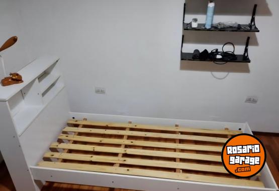 Hogar - Vendo cama con repisa - En Venta