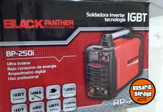 Herramientas - Soldadora Inverter. Black Panther. - En Venta