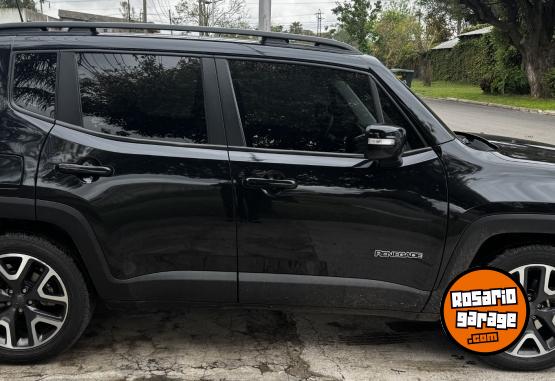 Camionetas - Jeep Renegade Longitude 2022 Nafta 27000Km - En Venta