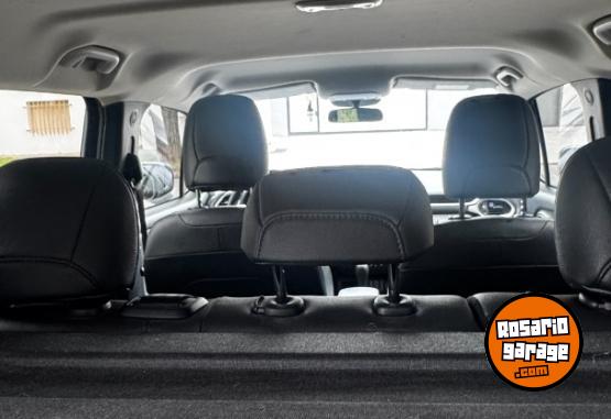 Camionetas - Jeep Renegade Longitude 2022 Nafta 27000Km - En Venta