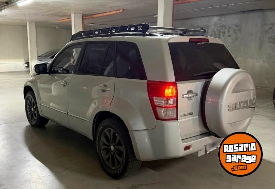 Camionetas - Suzuki grand vitara jiii 2014 Nafta 206000Km - En Venta