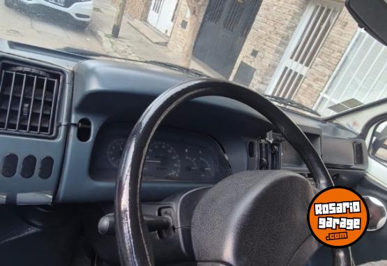 Utilitarios - Renault Trafic 1997 GNC 250000Km - En Venta