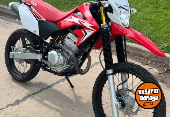 Motos - Honda XR 250 TORNADO 2024 Nafta 5300Km - En Venta