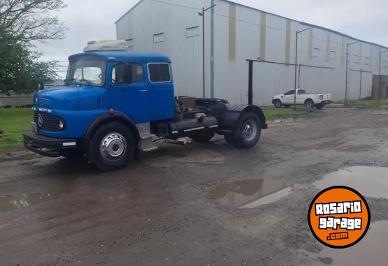 Camiones y Gr�as - 1114 con 1518 y mejoras de 1620 - En Venta