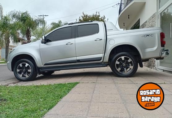 Camionetas - Chevrolet S10 LTZ CUERO 4X4 MT 2016 Diesel 177000Km - En Venta