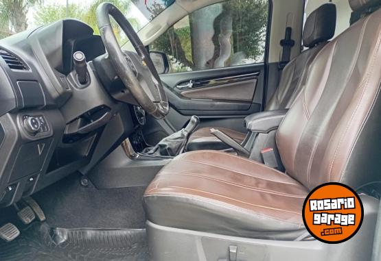 Camionetas - Chevrolet S10 LTZ CUERO 4X4 MT 2016 Diesel 177000Km - En Venta
