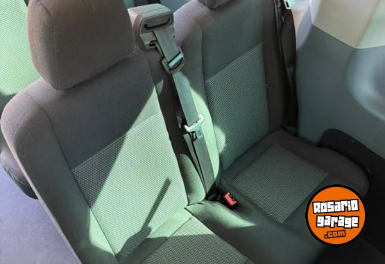 Utilitarios - Ford TRANSIT 2.2 2015 Diesel 212000Km - En Venta