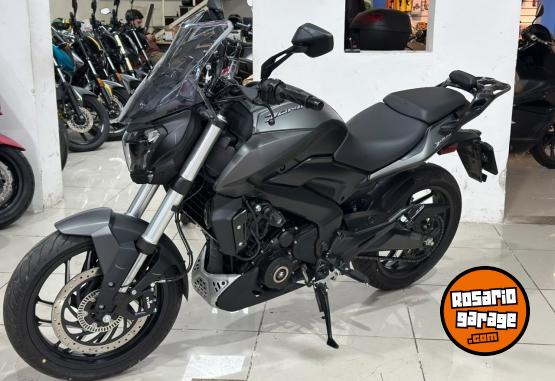 Motos - Bajaj ROUSER DOMINAR 400 2026 Nafta 1400Km - En Venta