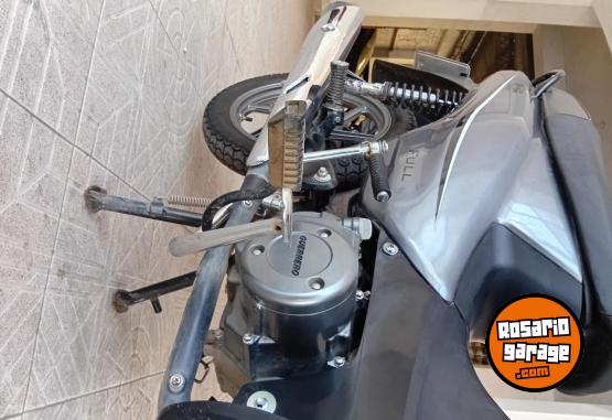 Motos - Guerrero Trip 110 full 2024 Nafta 8000Km - En Venta
