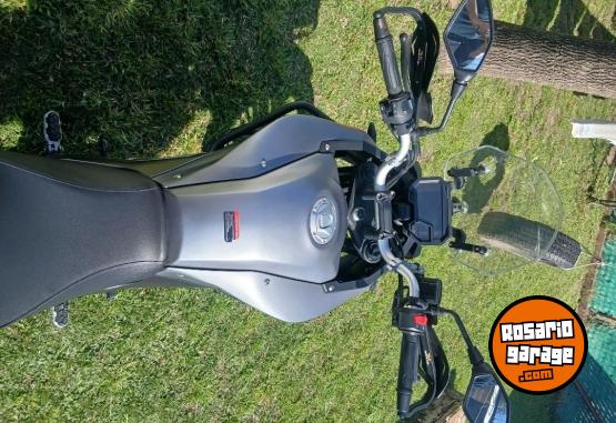 Motos - Voge Ds300 2023 Nafta 17000Km - En Venta