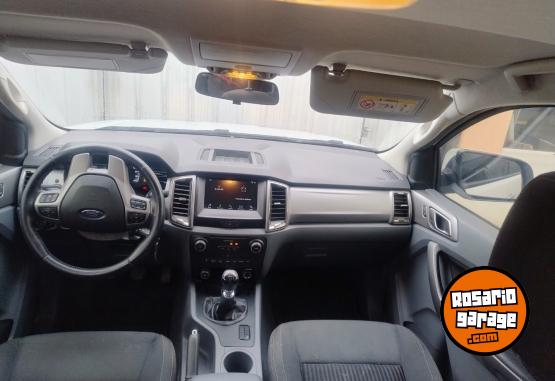 Camionetas - Ford Ranger xlt 3.2 2017 Diesel 90000Km - En Venta