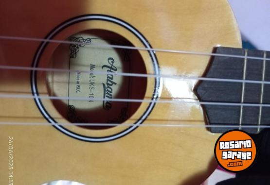 Instrumentos Musicales - UKELELE - En Venta