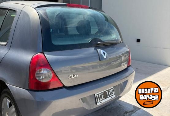 Autos - Renault 1.2 pack plus 5 p 2009 Nafta 216000Km - En Venta