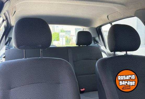 Autos - Renault 1.2 pack plus 5 p 2009 Nafta 216000Km - En Venta