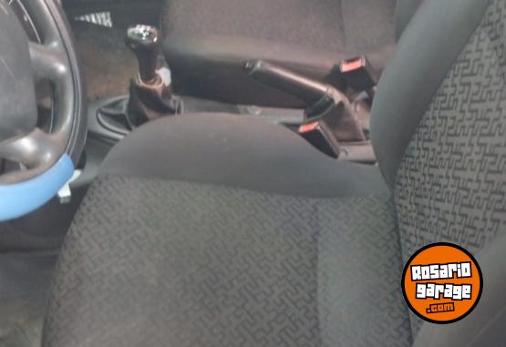 Autos - Ford Focus 2009 Nafta 200000Km - En Venta