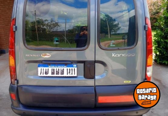 Utilitarios - Renault kangoo 2017 GNC 136000Km - En Venta
