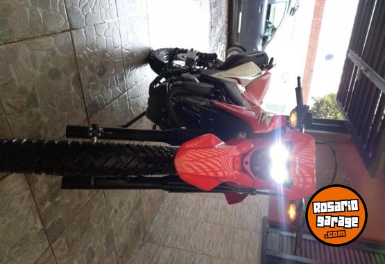 Motos - Honda Tornado 2026 Nafta 150Km - En Venta