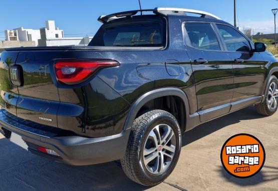 Camionetas - Fiat TORO DI�SEL 4x4 MANUAL 2016 Diesel 120000Km - En Venta