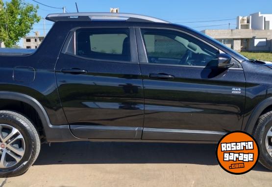 Camionetas - Fiat TORO DI�SEL 4x4 MANUAL 2016 Diesel 120000Km - En Venta