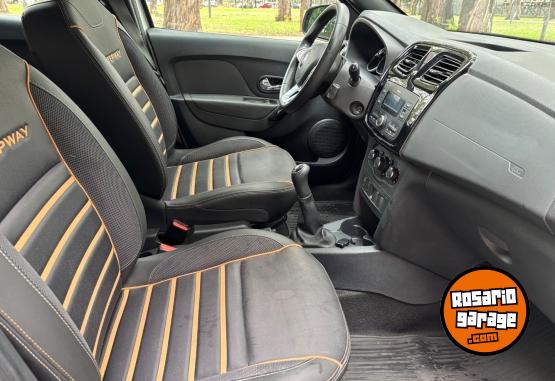 Autos - Renault Stepway 2022 Nafta 39100Km - En Venta