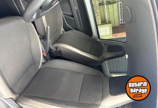 Autos - Volkswagen UP HIGH 2014 Nafta 84000Km - En Venta