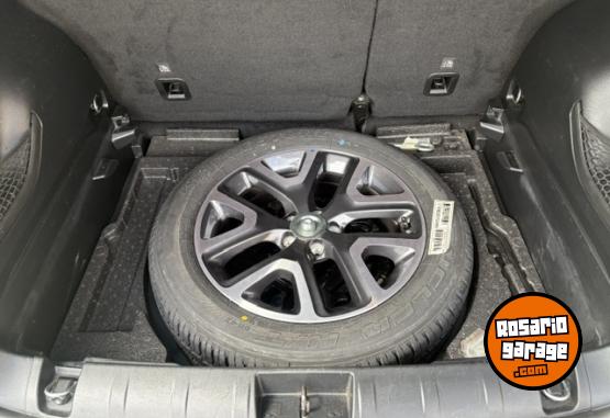 Camionetas - Jeep RENEGADE 2020 Nafta 29000Km - En Venta