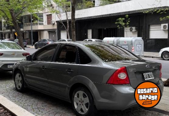 Autos - Ford Focus 2012 Nafta 180000Km - En Venta