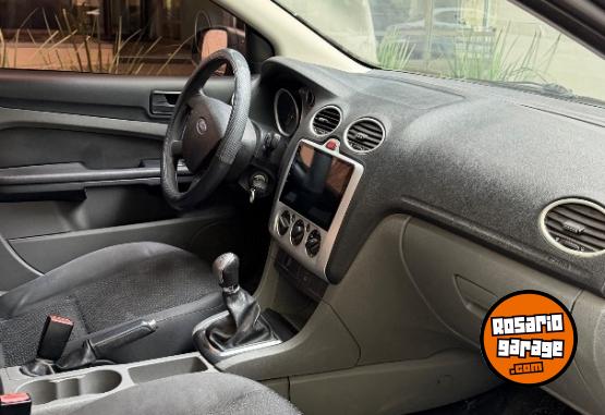 Autos - Ford Focus 2012 Nafta 180000Km - En Venta