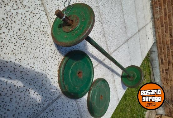 Deportes - pesas, barra, con 4 discos - En Venta