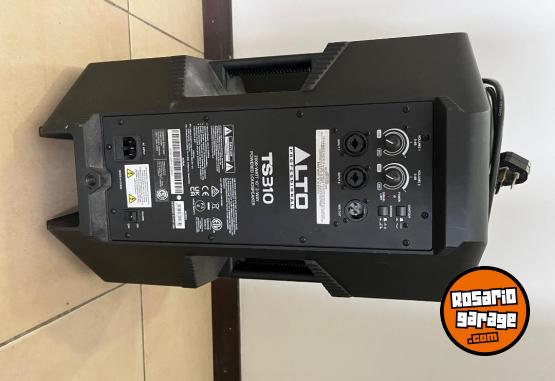 Electr�nica - CAJA POTENCIADA ALTO 2000 WATTS TS310 - En Venta