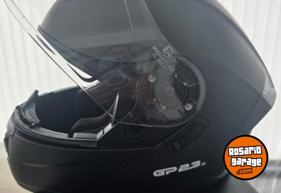 Accesorios para Motos - Vendo casco GP23 - En Venta