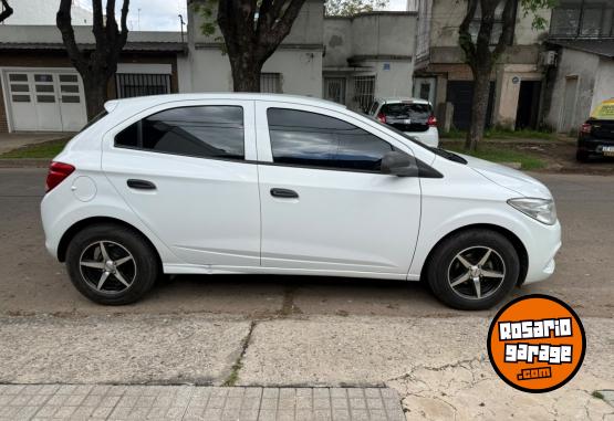 Autos - Chevrolet Onix 2017 Nafta 72000Km - En Venta