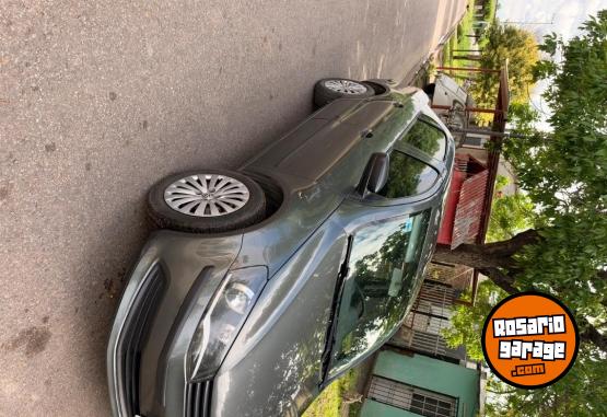 Autos - Volkswagen Conforline 2012 Nafta 109800Km - En Venta