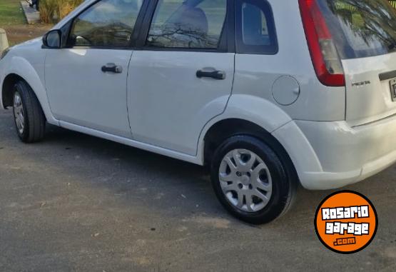 Autos - Ford Fiesta ambiente líneanuev 2012 Nafta 120000Km - En Venta