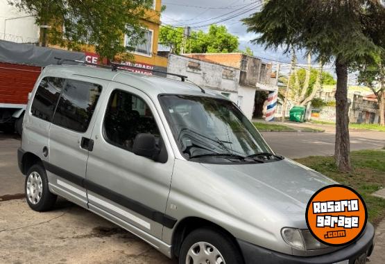 Utilitarios - Peugeot Partner 2008 Diesel 250000Km - En Venta