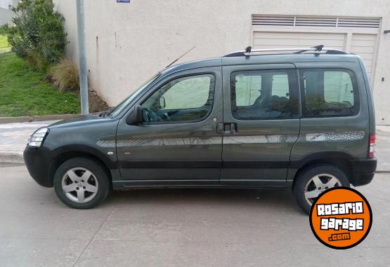 Utilitarios - Peugeot Partner Patagónica 2012 Diesel 215000Km - En Venta