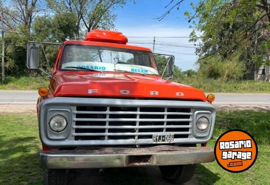 Camiones y Grúas - Vendo ford 7000 - En Venta