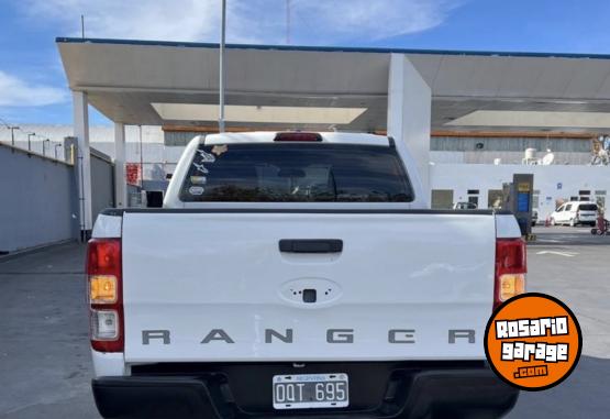 Camionetas - Ford Año 2015 2015 Diesel 175000Km - En Venta