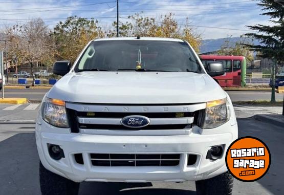 Camionetas - Ford Año 2015 2015 Diesel 175000Km - En Venta