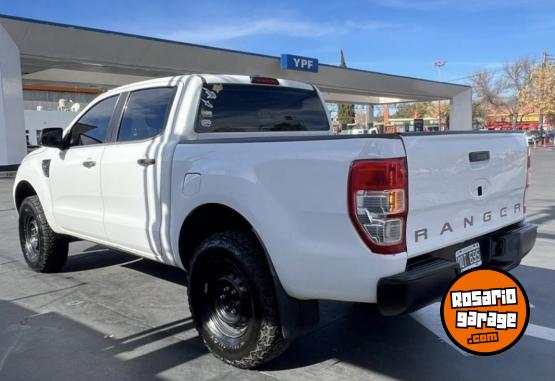 Camionetas - Ford Año 2015 2015 Diesel 175000Km - En Venta