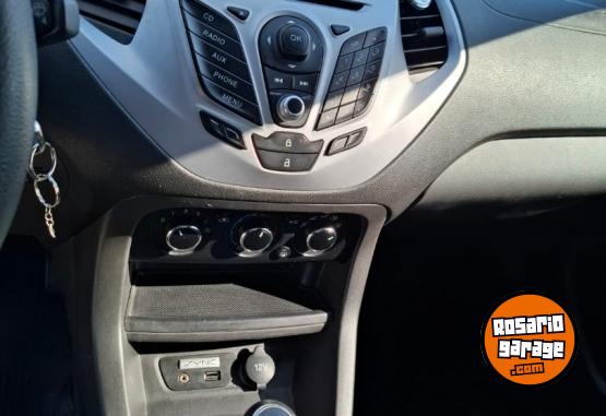 Autos - Ford Ka 2017 Nafta 88900Km - En Venta