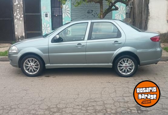 Autos - Fiat Siena 1.6 16v cadenero 2017 GNC 147000Km - En Venta
