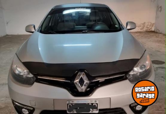Autos - Renault Fluence Fase 2 Luxe 2015 Nafta 140000Km - En Venta