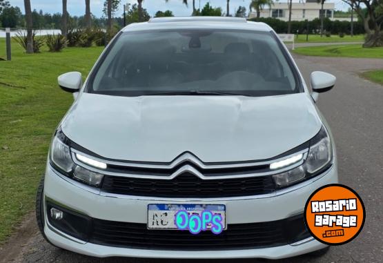 Autos - Citroen C4 lounge 2018 Diesel 95000Km - En Venta