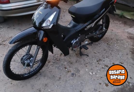 Motos - Keller 110 2025 Nafta 2700Km - En Venta