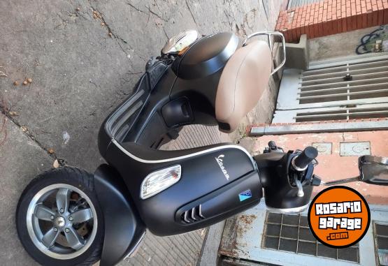 Motos - Vespa Vlx 2024 Nafta 4600Km - En Venta