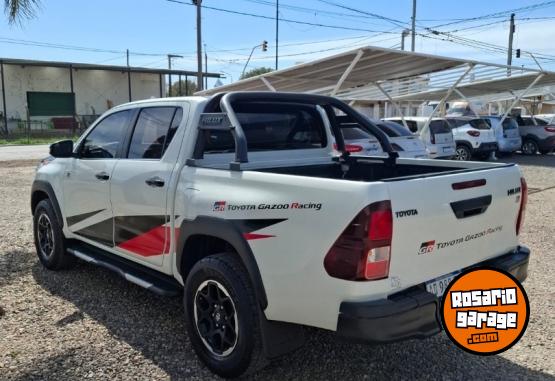 Camionetas - Toyota Hilux GR 2019 Diesel 219000Km - En Venta