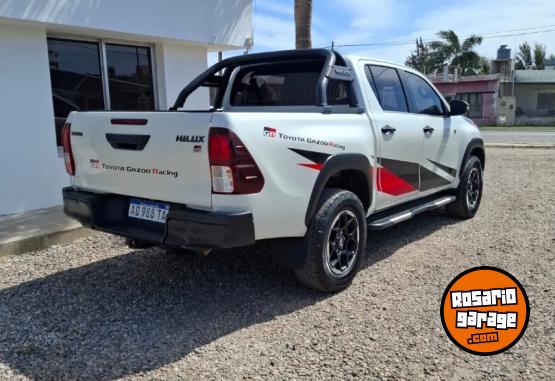 Camionetas - Toyota Hilux GR 2019 Diesel 219000Km - En Venta