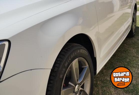 Autos - Volkswagen Vento 2012 Diesel 170000Km - En Venta